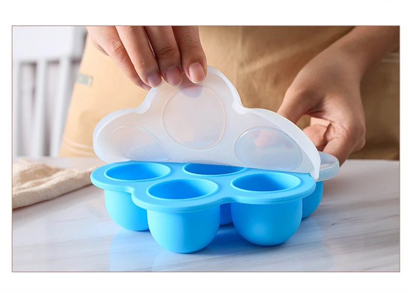 Baby food ice cube tray with lid