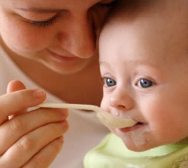 Recommended feeding for babies