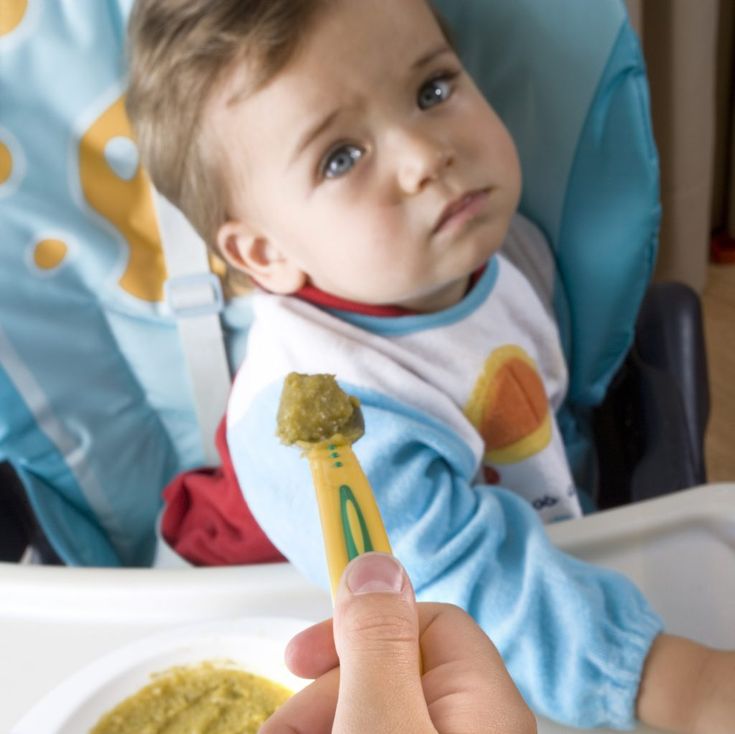 Why wait to feed baby solids