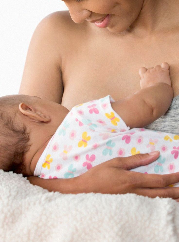 How long should a baby feed when breastfeeding