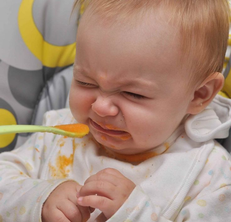 Baby head sweating during feeding