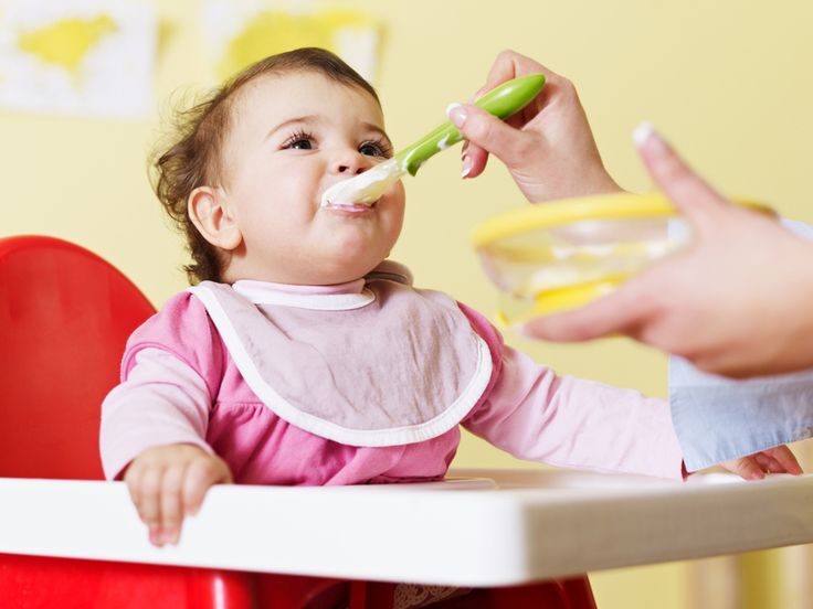 Baby not swallowing solid food