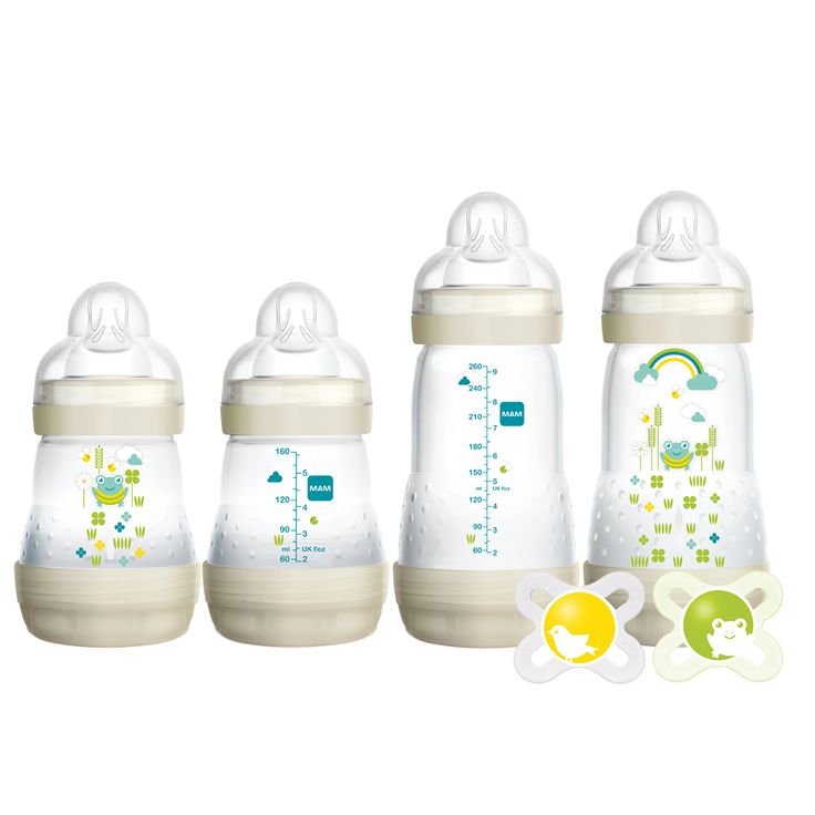 Breastfed baby and bottle feeding