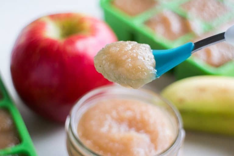 Puree pears for baby food