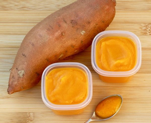 Lets make sweet potatoes using the Nutribullet Baby Steam and Blend system  and how to set it up 