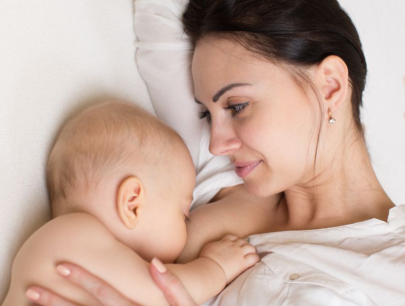 How long do breastfed babies feed for
