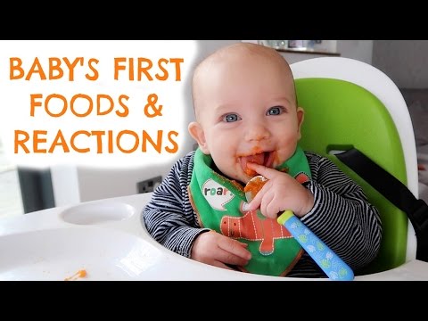 What food to start weaning baby