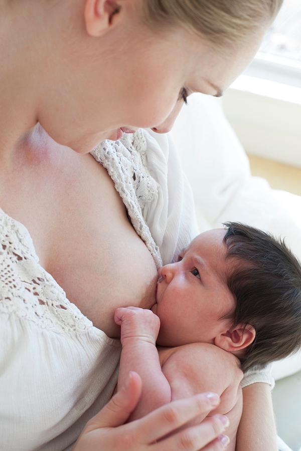 Baby only feeding from one breast