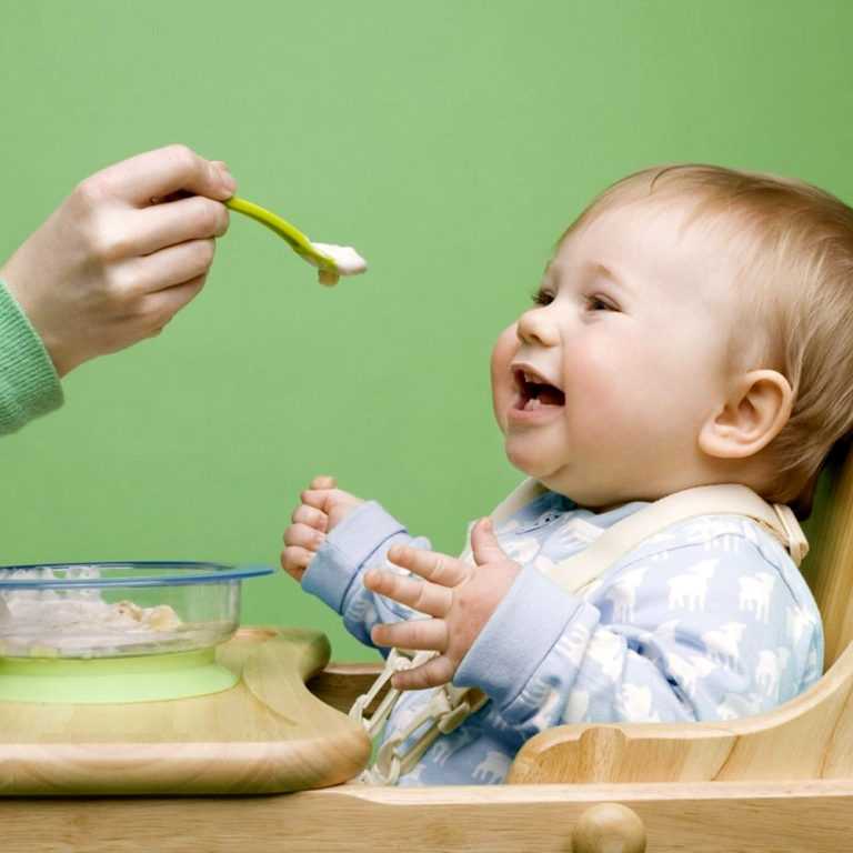 When can babies start eating soft foods