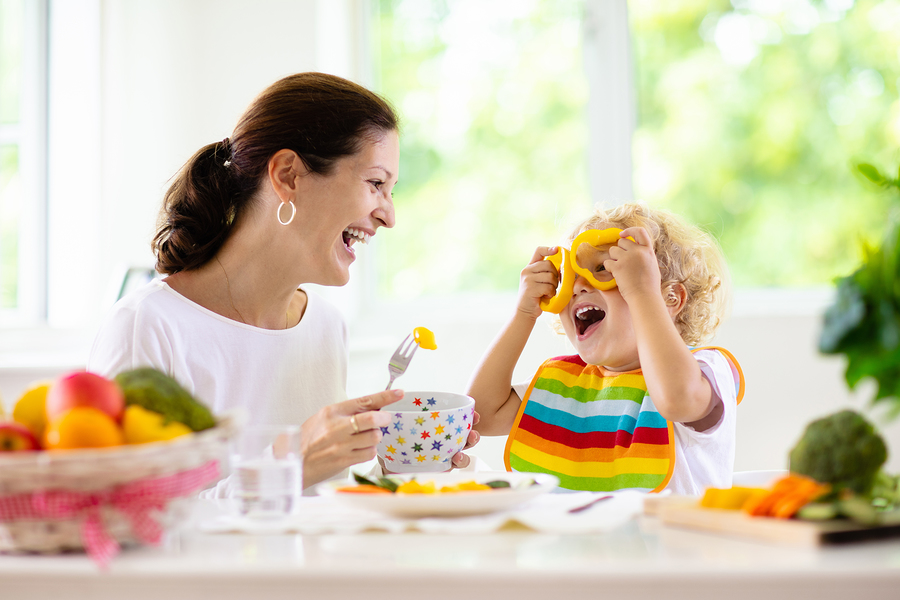 Baby feeding mother diet